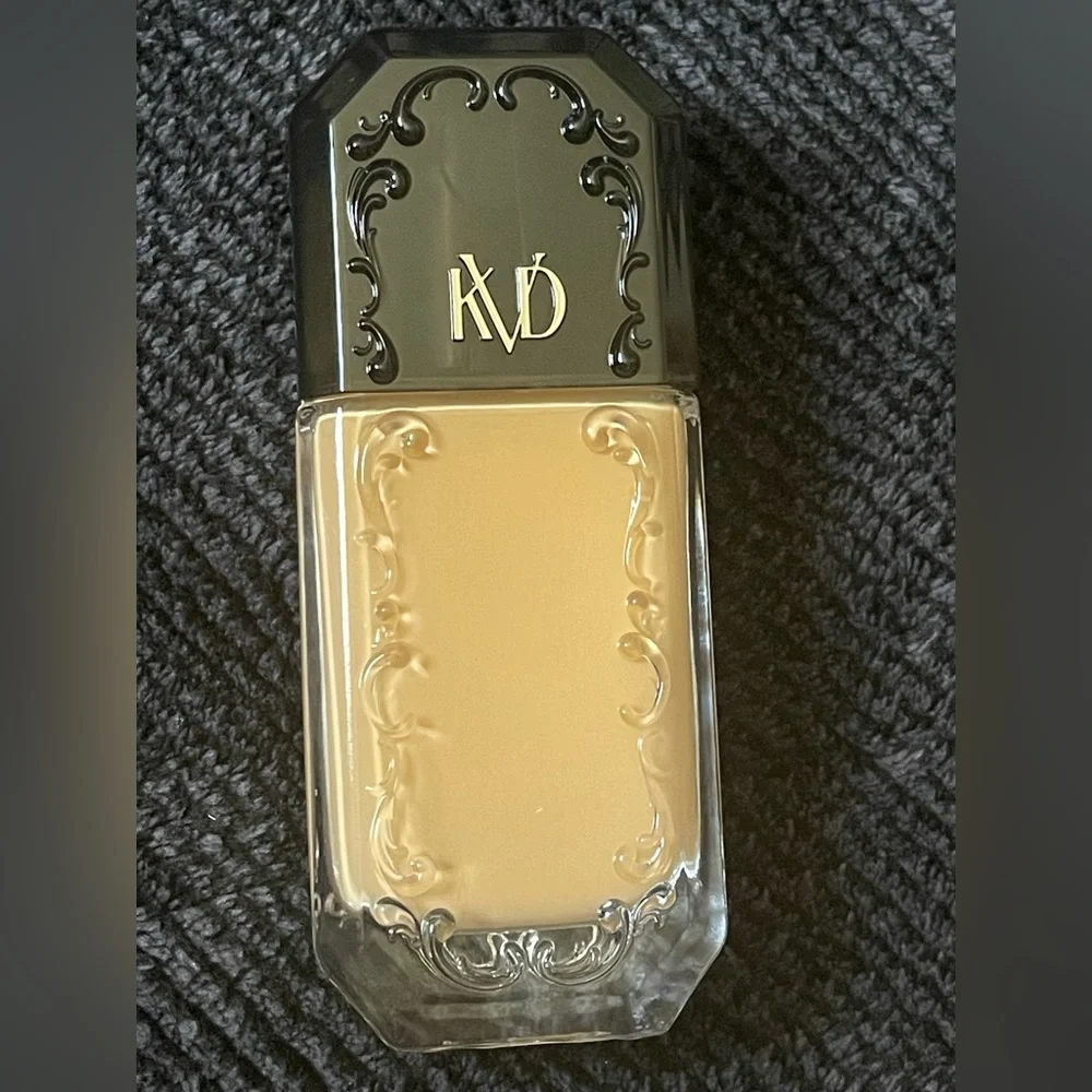 KVD Good Apple Medium 042 Full-Coverage Transfer-Proof Serum Foundation